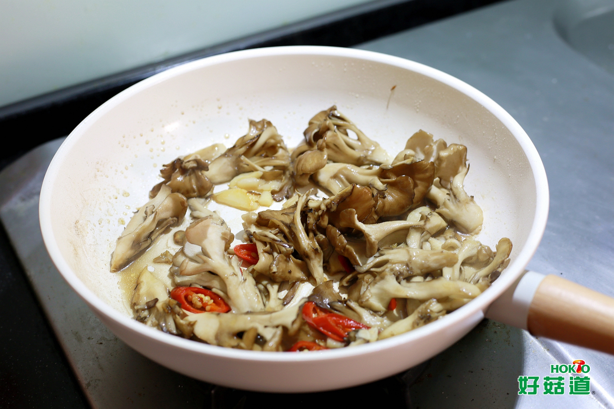 清炒舞菇 | 菇菇食譜 | 好菇說生活|實用食譜與質感生活提案|好菇道